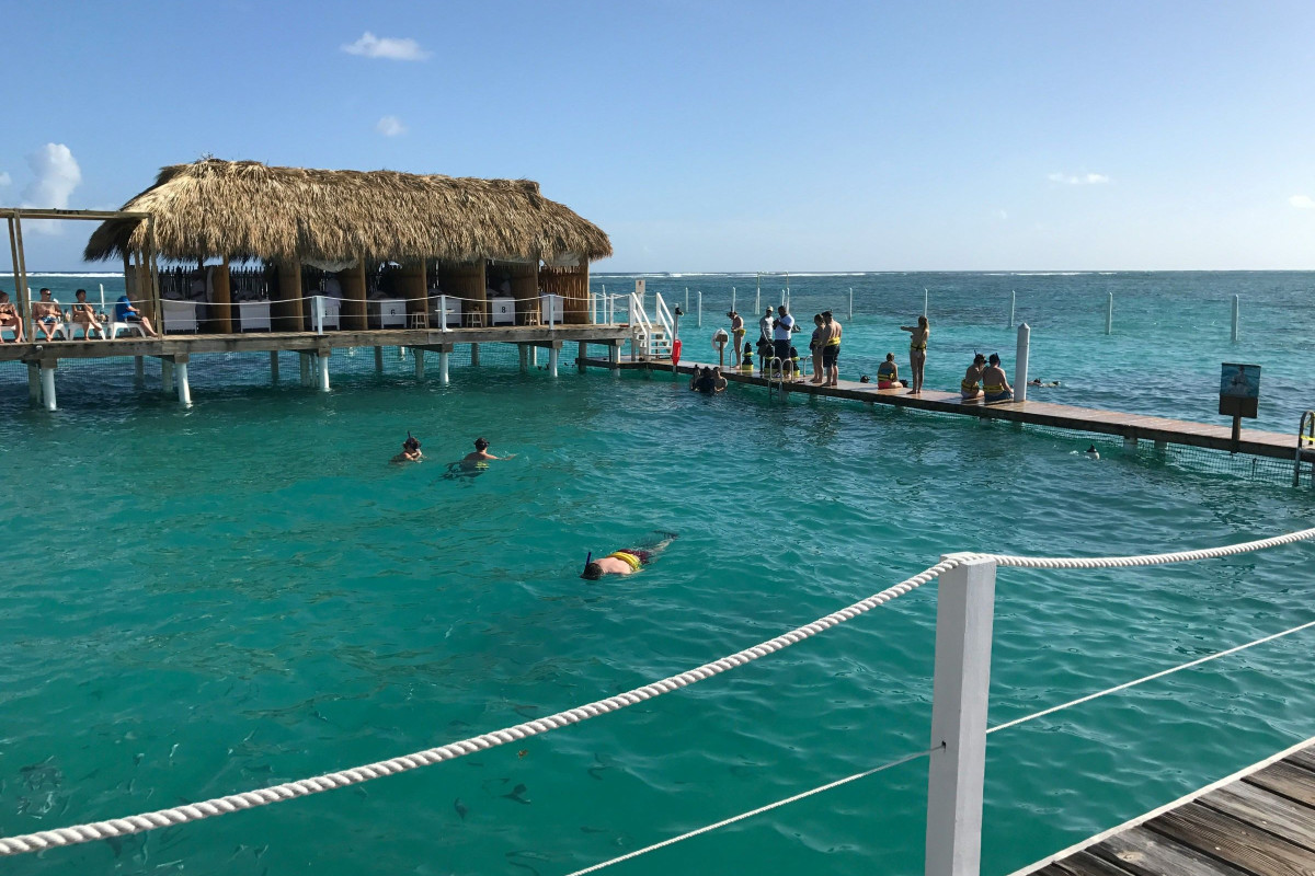 Guest Friendly Hotels in Punta Cana: Best, Luxury & Cheap Room for Passport Bros and Bachelors